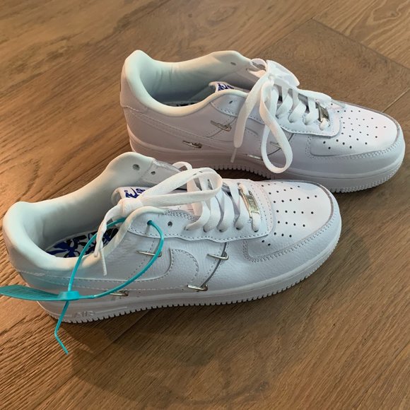 Custom Nike Air Force 1 - Picture 9 of 12